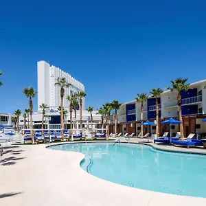Resort Tropicana Vegas A Doubletree By Hilton & Casino - Free Parking Las Vegas