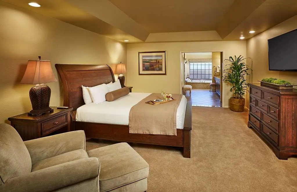 The Scottsdale Plaza Resort & Villas Paradise Valley 4*,
